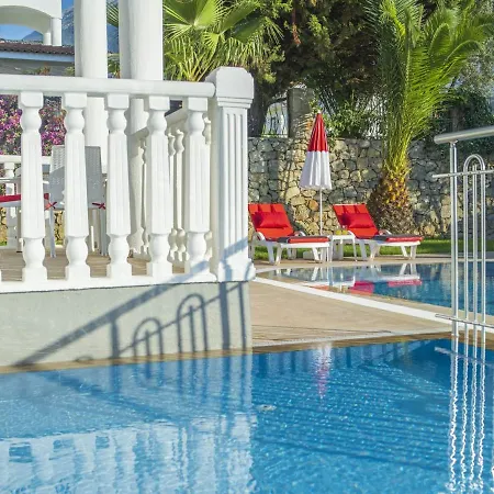 Villa Oeluedeniz 别墅